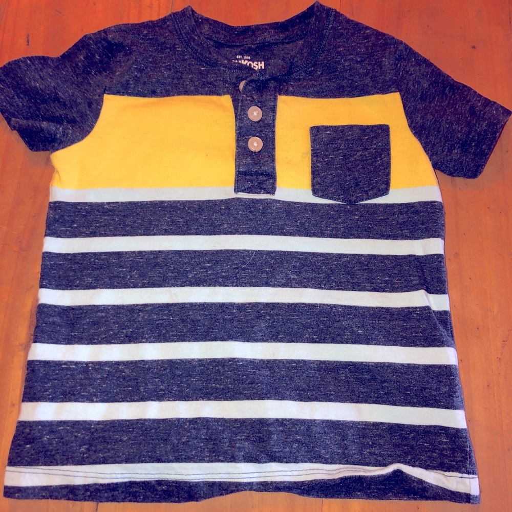 OshKosh t shirt 3T